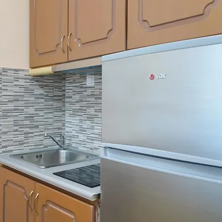 Toula's House Апартаменты Лименария