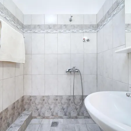 Toula's House شقة