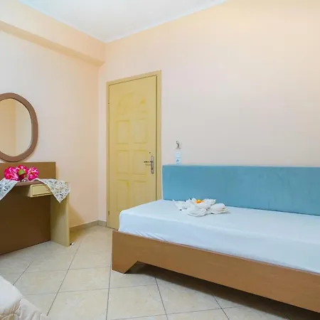 Toula's House Апартаменты *